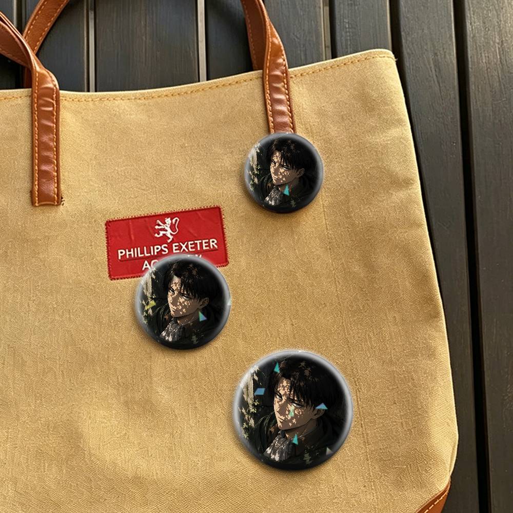 Attack Titan Levi 32/44/58mm H - Levi Jewelry & Watches Inc recension och pris